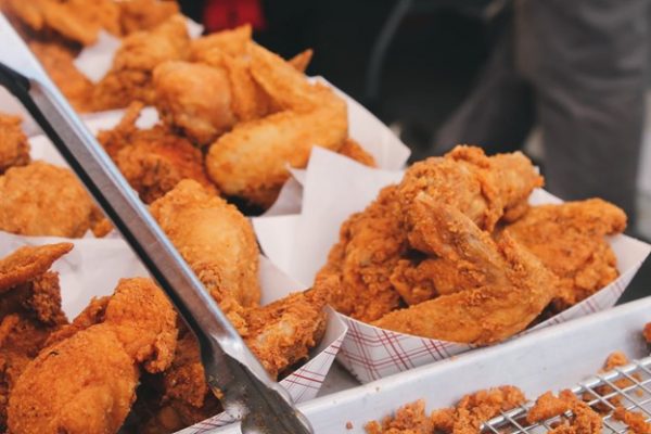 สอนวิธีทอดไก่ให้อร่อย